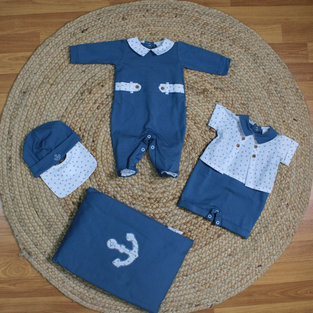 Set corredino per neonato bavetta e cappello Klaiadì K193BC