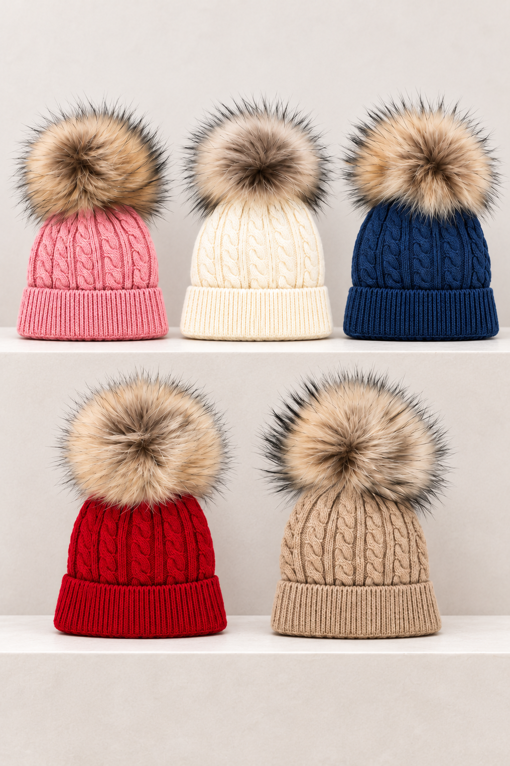 Cappello in lana merino e cashmere con ponpon Klaiadì KD472