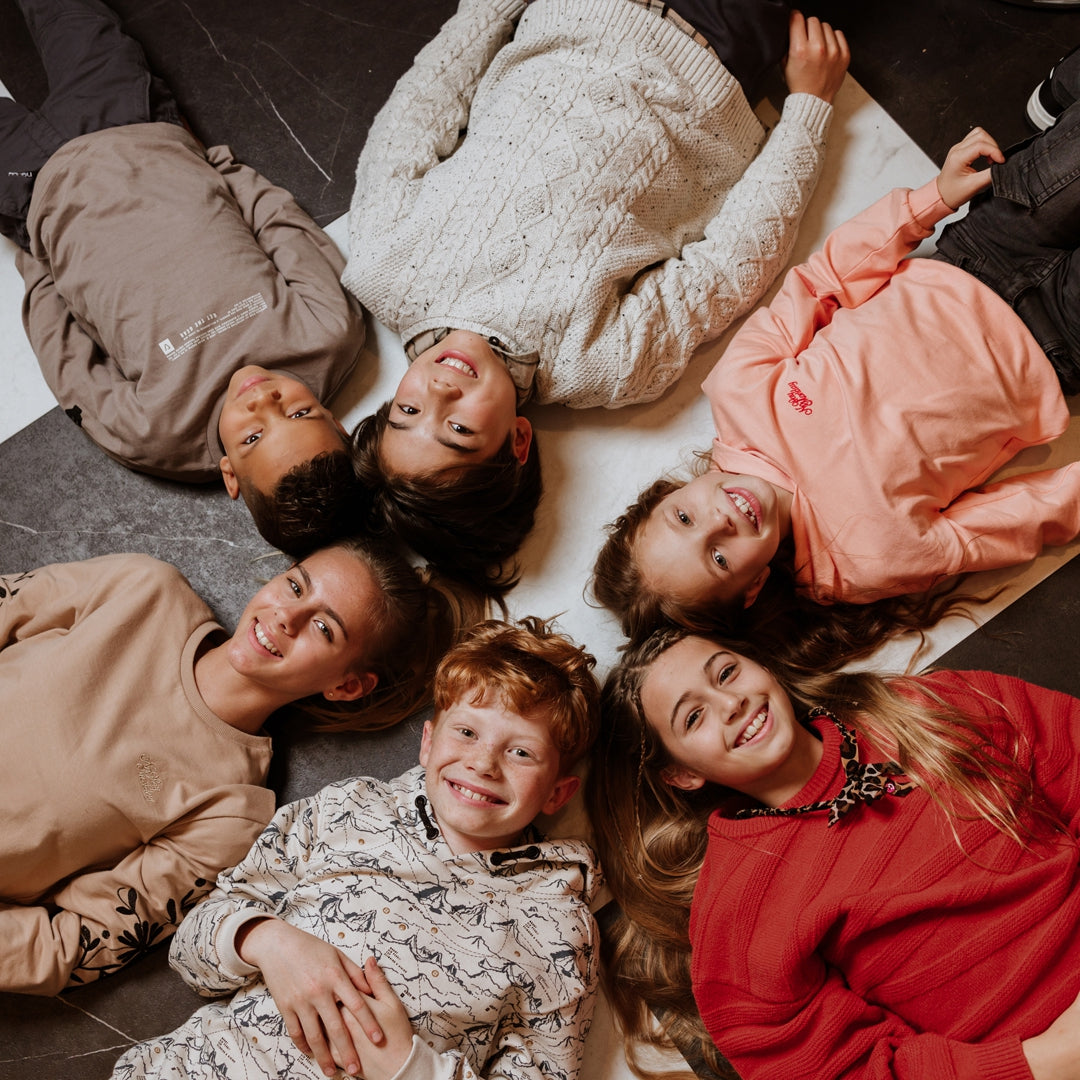 Felpa con cappuccio e stampa per ragazza No Way Monday O56005