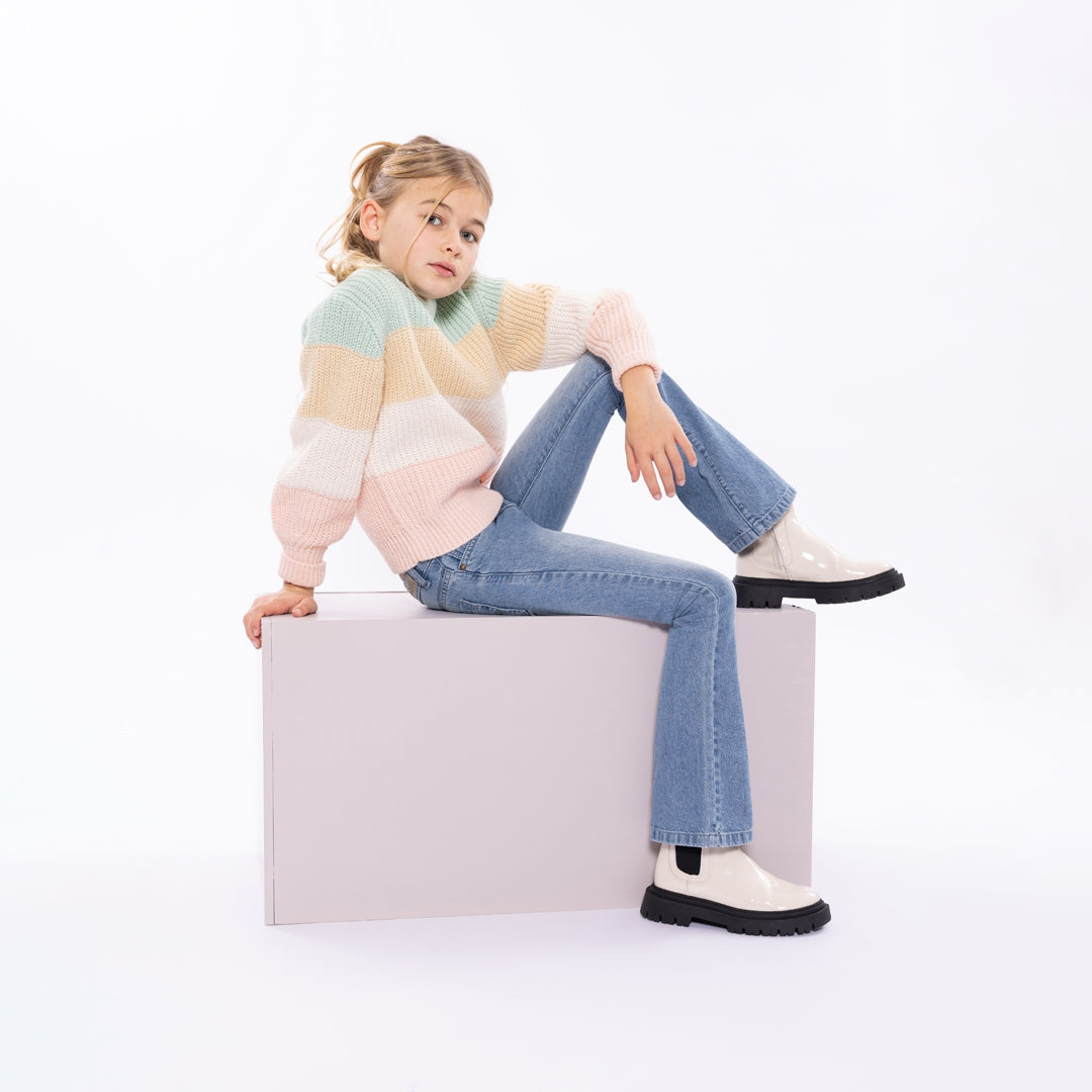 Pullover in lana merino biologica per bambina e ragazza No Way Monday O56077